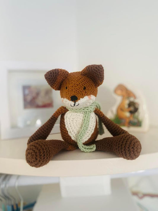 Arty, The Little Crochet Fox Pattern